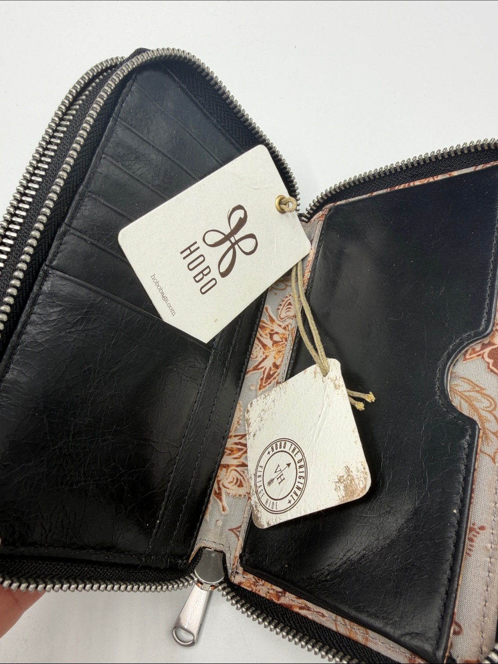 Hobo Black Leather Zip-Around Card Wallet - Picture 6 of 7